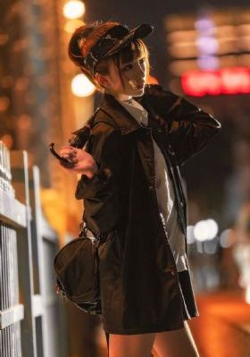 她似遥上月短剧免费观看_720动漫在线观看